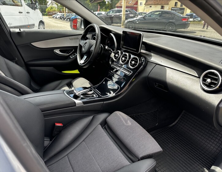 Mercedes-Benz Třídy C 17