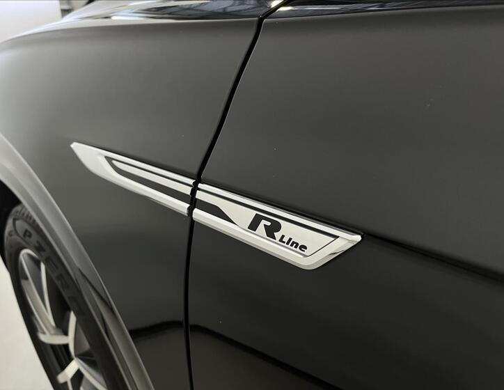 Volkswagen Touareg 33