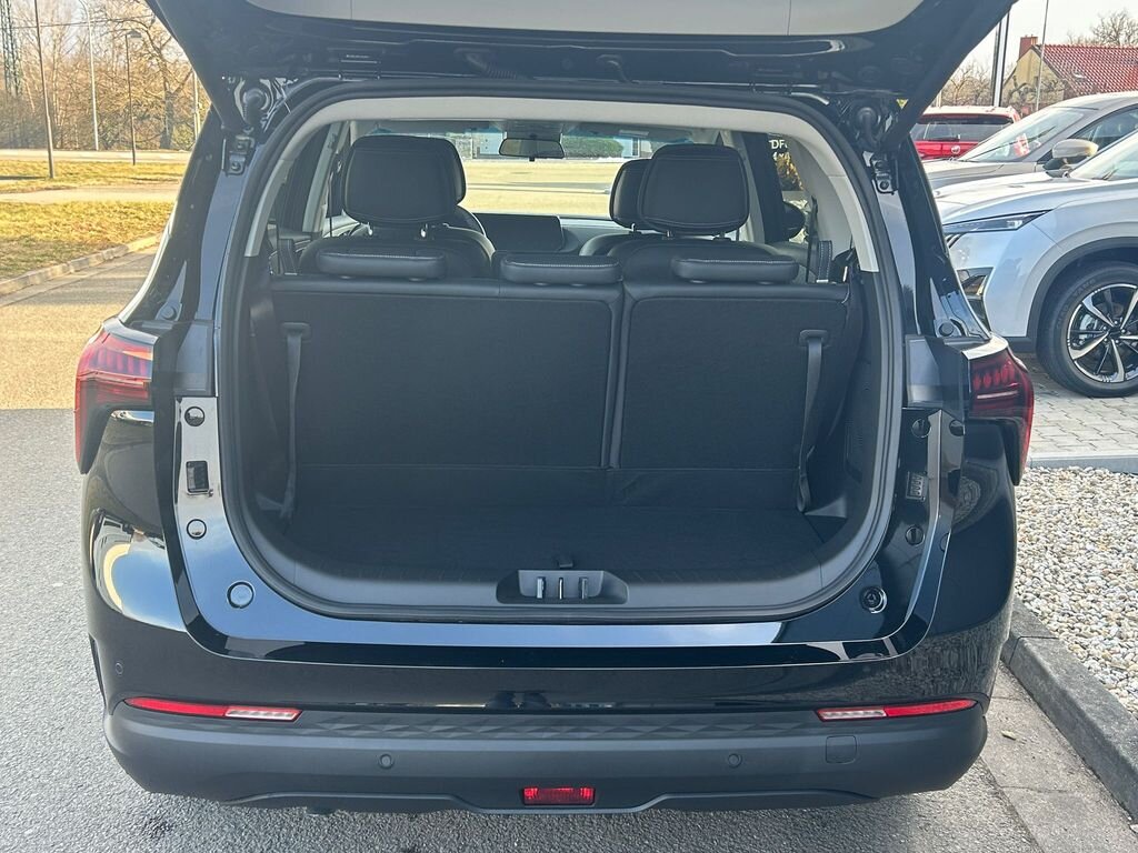 Dongfeng Ostatní MPV 1,5 l 130 kw