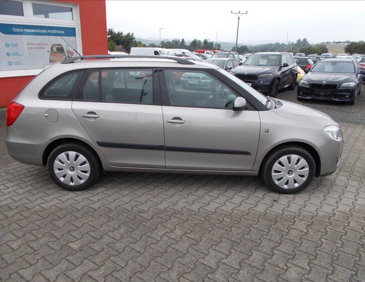 Škoda Fabia 10