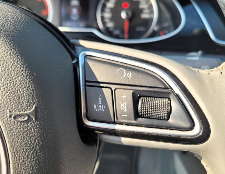 Audi A4 Sedan / Limuzína 2,0 l 110 kw