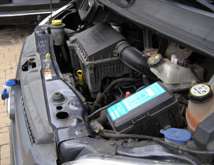 Ford Transit MPV 2,2 l 63 kw