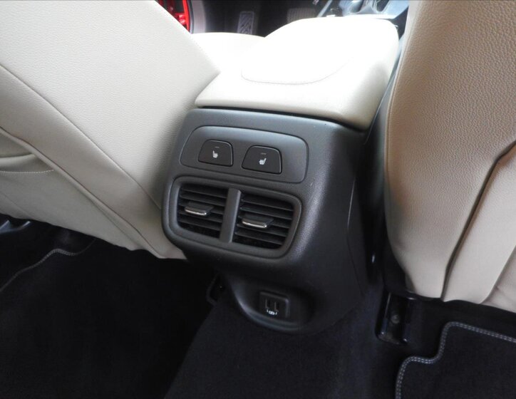 Opel Insignia Kombi 2,0 l 125 kw