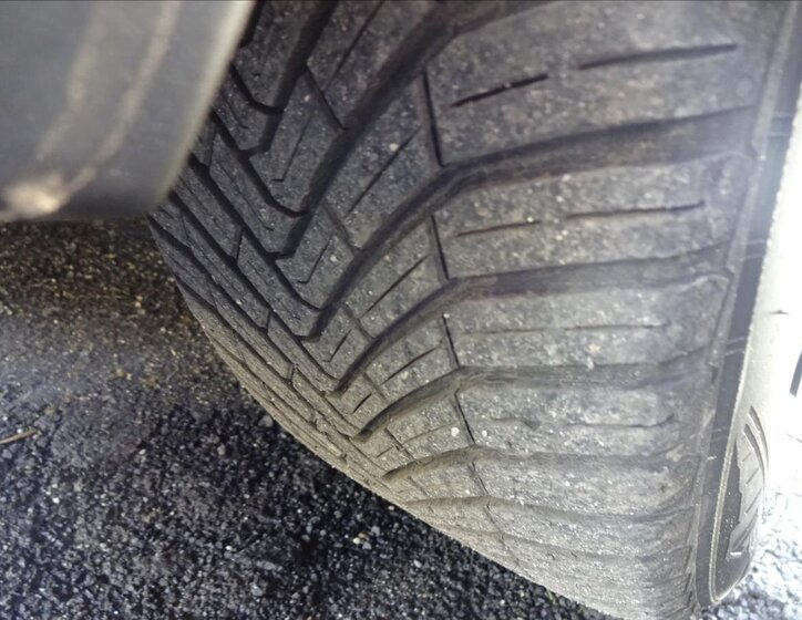 Toyota Yaris Kombi 1,3 l 73 kw