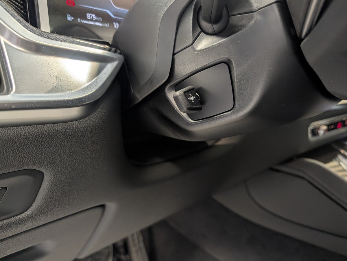 BMW X6 Sedan 3,0 l 210 kw