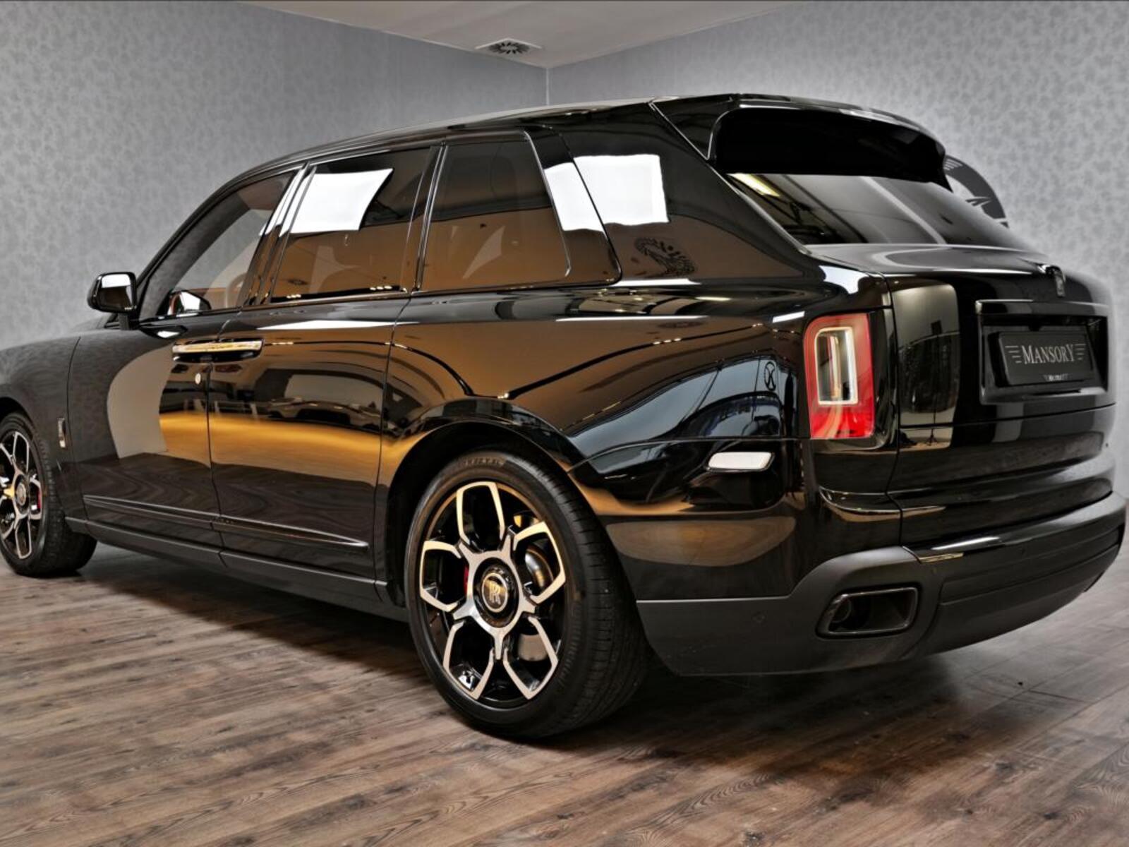 Rolls-Royce Cullinan 7