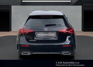 Mercedes-Benz Třídy A Hatchback 1,3 l 120 kw