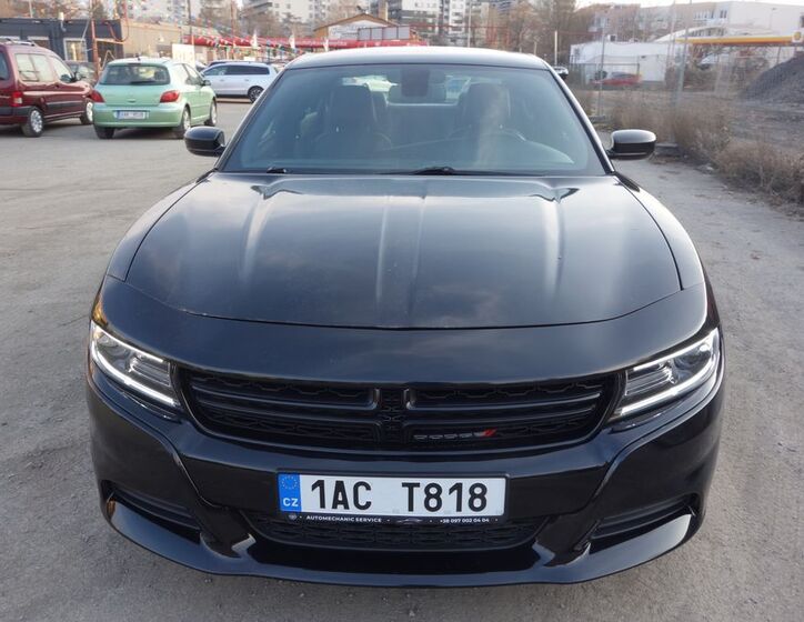 Dodge Charger 3