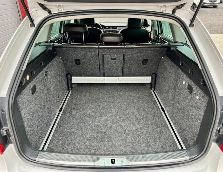 Škoda Superb Kombi 2,0 l 125 kw