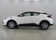 Toyota C-HR 8