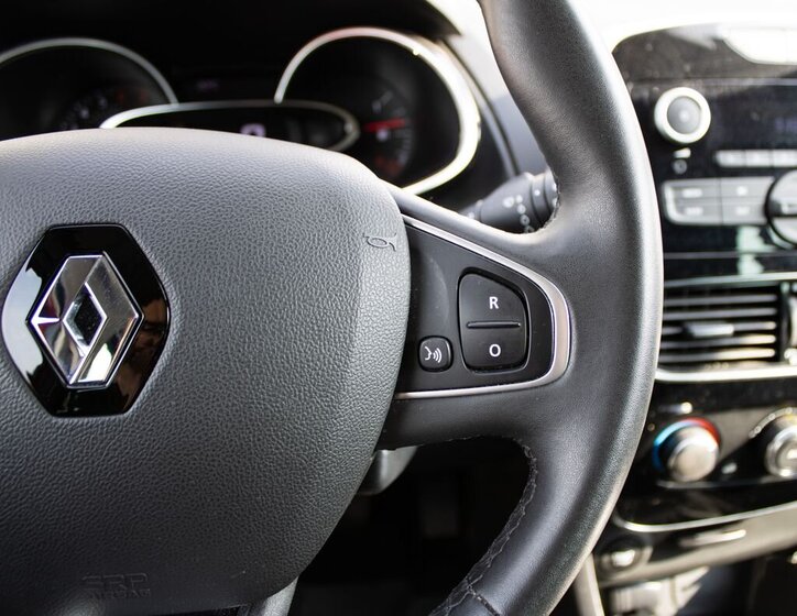 Renault Clio Hatchback 898,0 56 kw