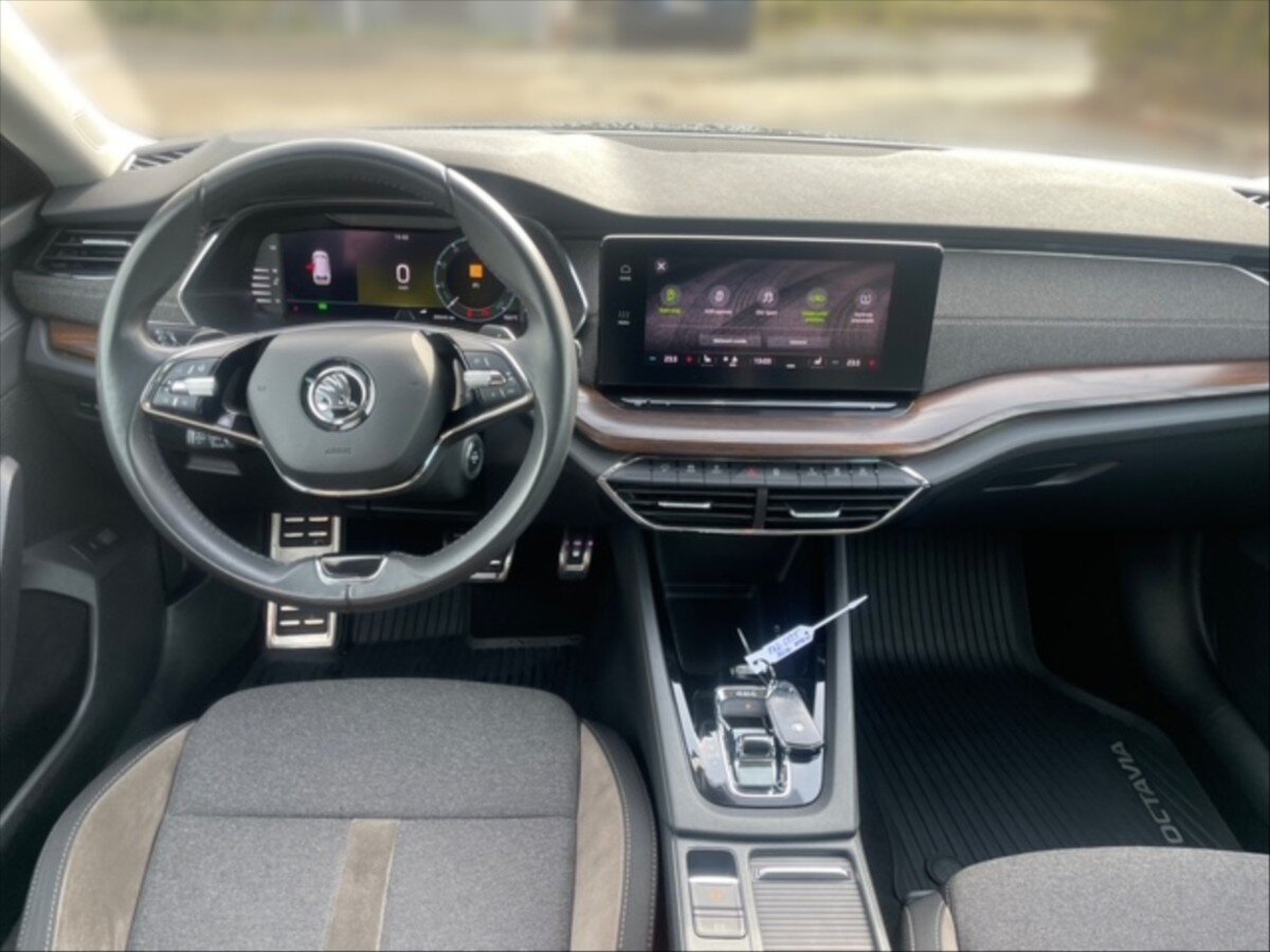 Škoda Octavia Kombi 2,0 l 110 kw