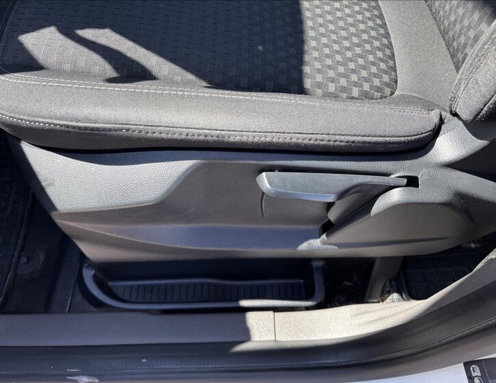 Ford Transit Connect Ostatní 1,5 l 74 kw