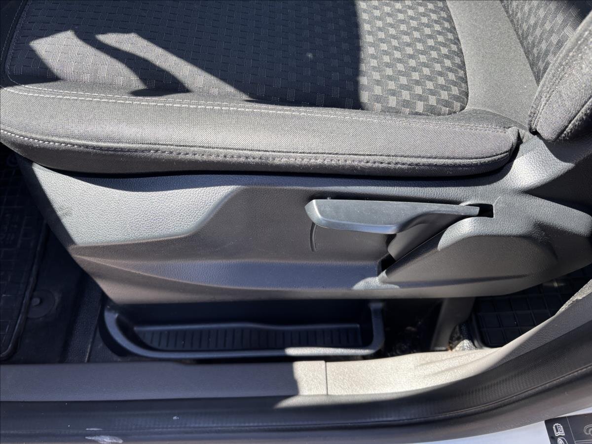 Ford Transit Connect Ostatní 1,5 l 74 kw