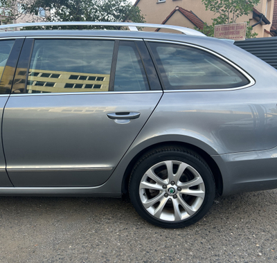 Škoda Superb 13
