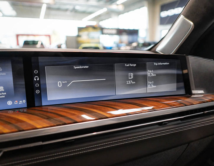 Cadillac Escalade 40