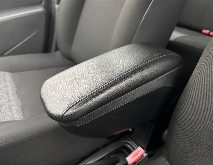 Dacia Duster SUV / Terénní 1,6 l 77 kw