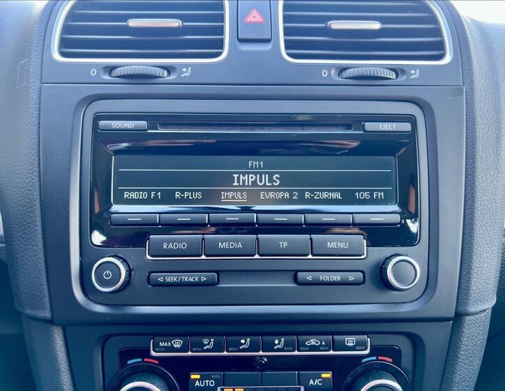 Volkswagen Golf Kombi 1,6 l 77 kw