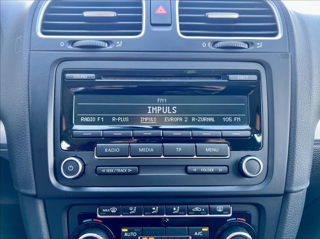 Volkswagen Golf Kombi 1,6 l 77 kw