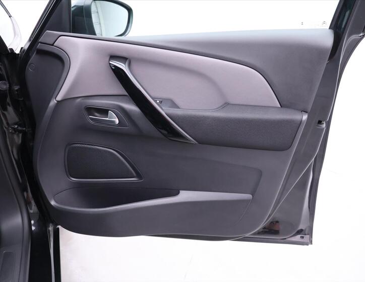 Citroën C4 Picasso 13