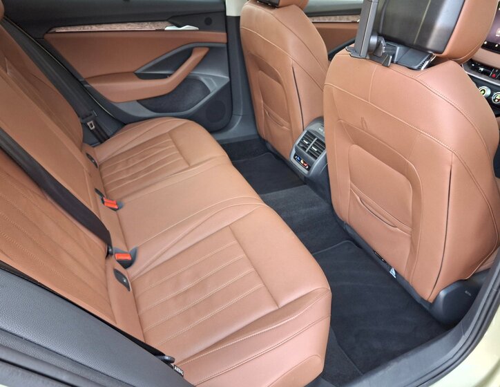 Škoda Superb Kombi 1,5 l 150 kw