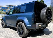 Land Rover Defender SUV / Terénní 4,4 l 467 kw