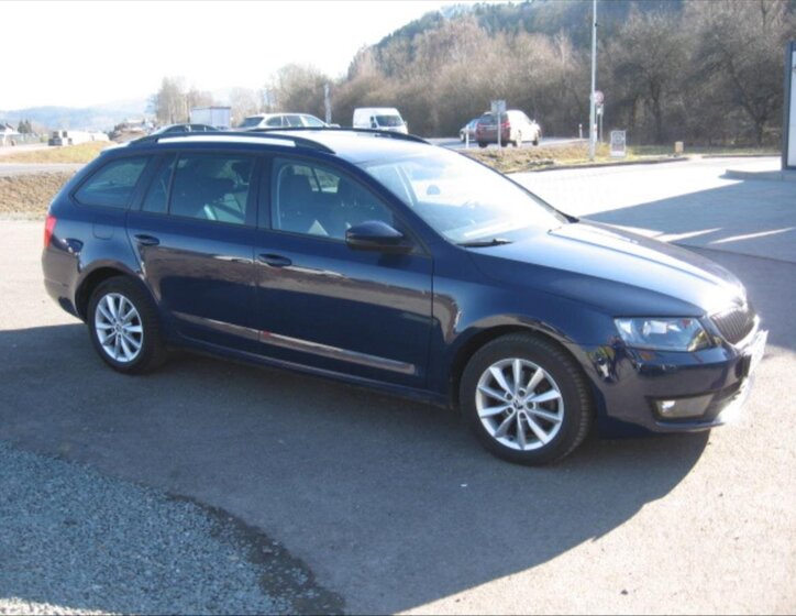 Škoda Octavia Kombi 2,0 l 110 kw