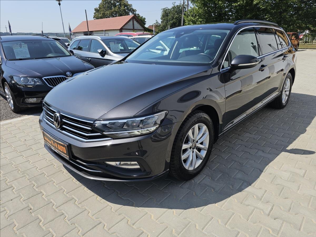 Volkswagen Passat Kombi 2,0 l 110 kw
