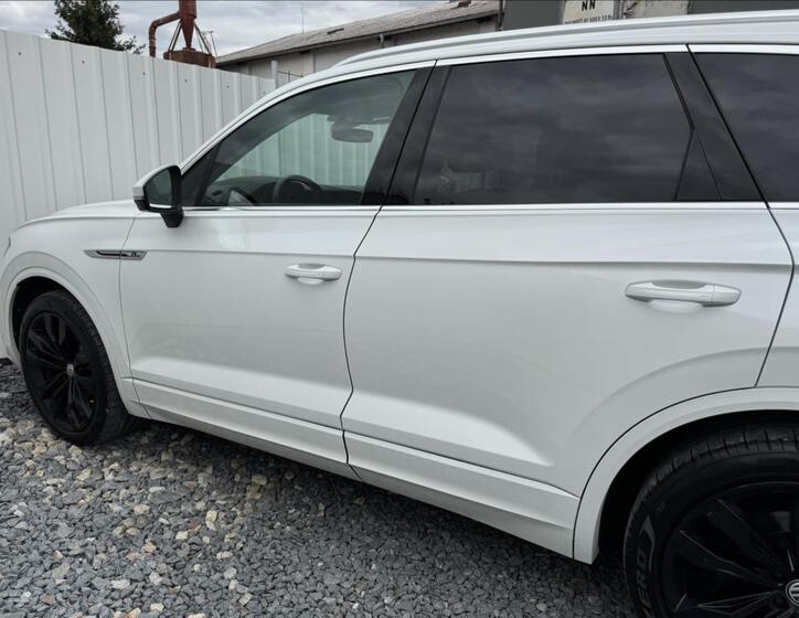 Volkswagen Touareg 18