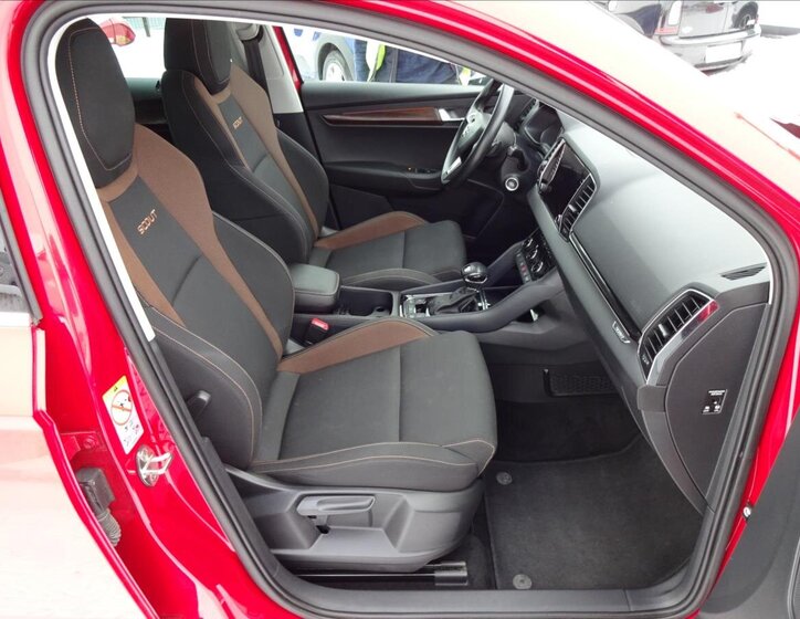 Škoda Karoq Kombi 2,0 l 110 kw