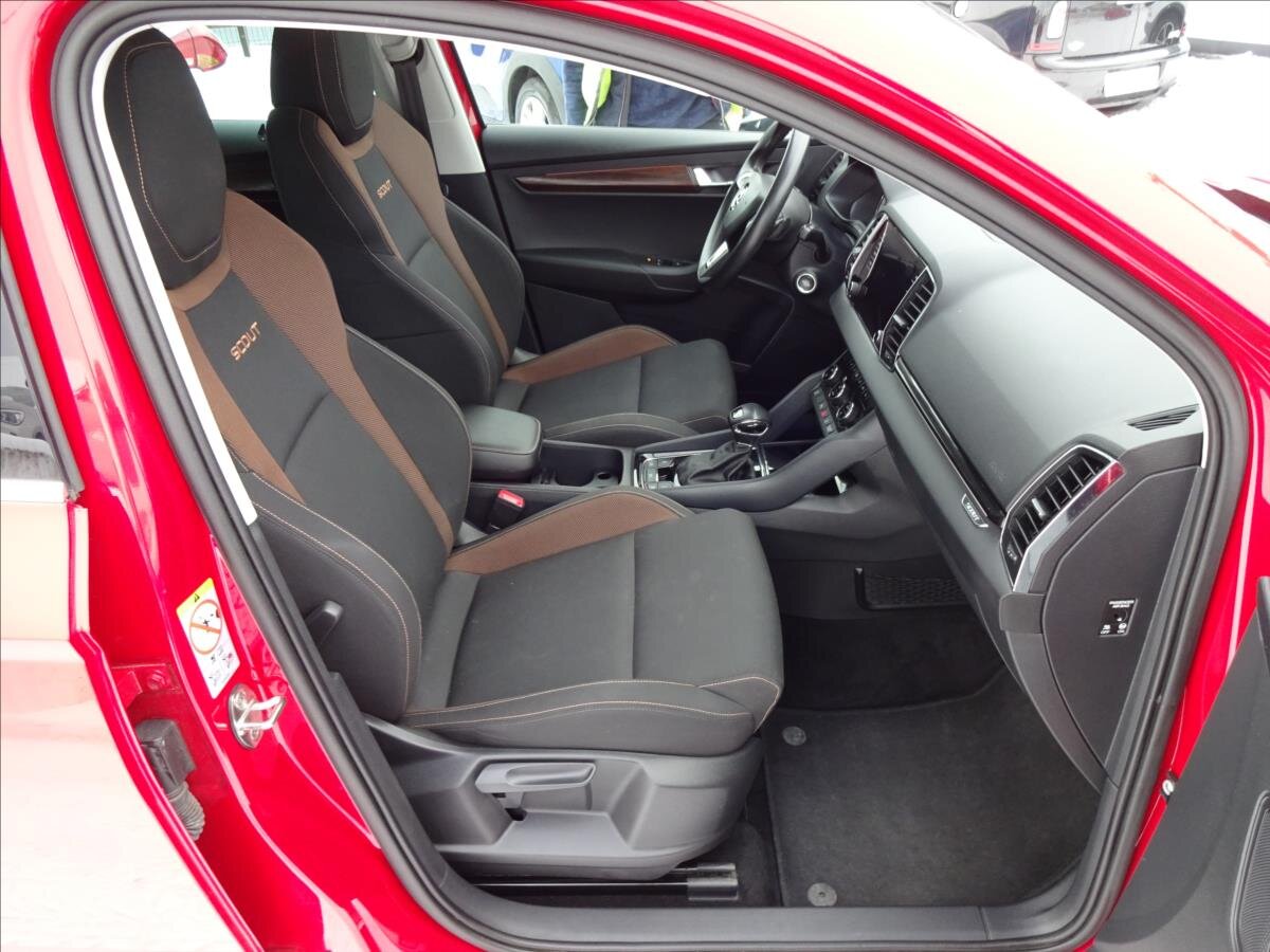 Škoda Karoq Kombi 2,0 l 110 kw