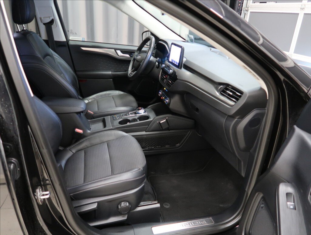 Ford Kuga SUV 2,0 l 140 kw