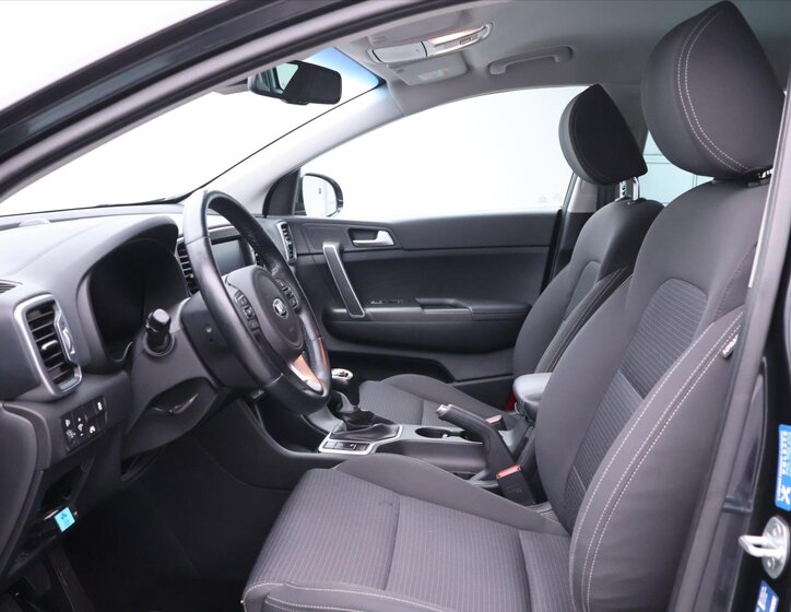 KIA Sportage SUV 2,0 l 136 kw