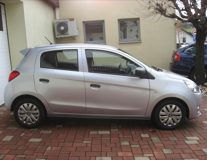 Mitsubishi Space Star 6