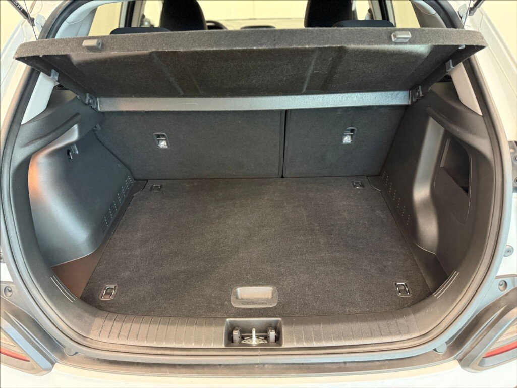 Hyundai Kona SUV / Terénní 1,6 l 130 kw