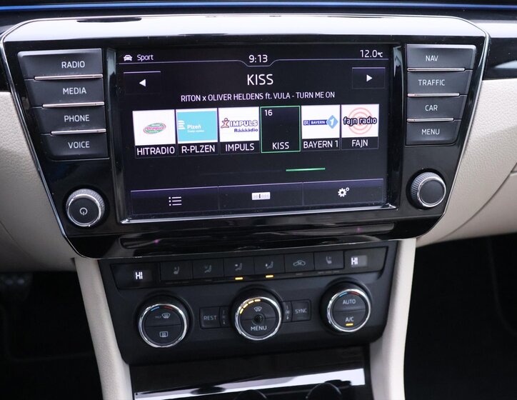 Škoda Superb Liftback 2,0 l 110 kw