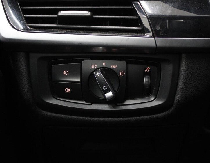 BMW X5 SUV 3,0 l 280 kw