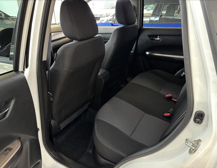 Suzuki Vitara SUV / Terénní 1,4 l 81 kw