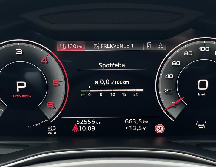 Audi A6 Allroad Kombi 3,0 l 253 kw