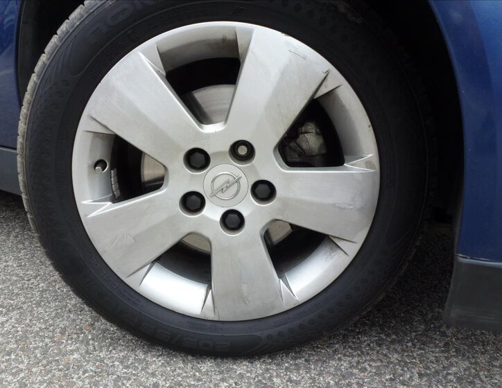 Opel Vectra Sedan 1,8 l 90 kw