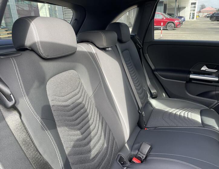 Mercedes-Benz Třídy B 15