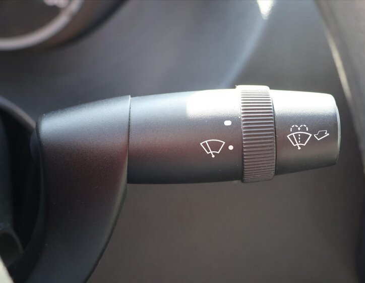 Peugeot Boxer Valník 2,2 l 88 kw