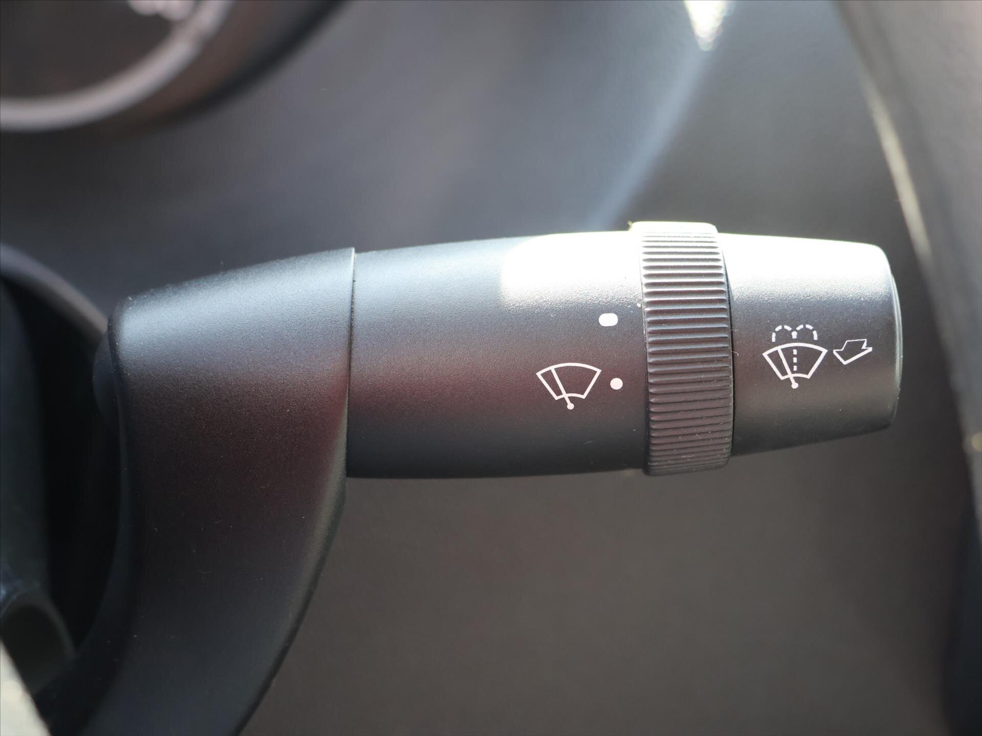 Peugeot Boxer Valník 2,2 l 88 kw