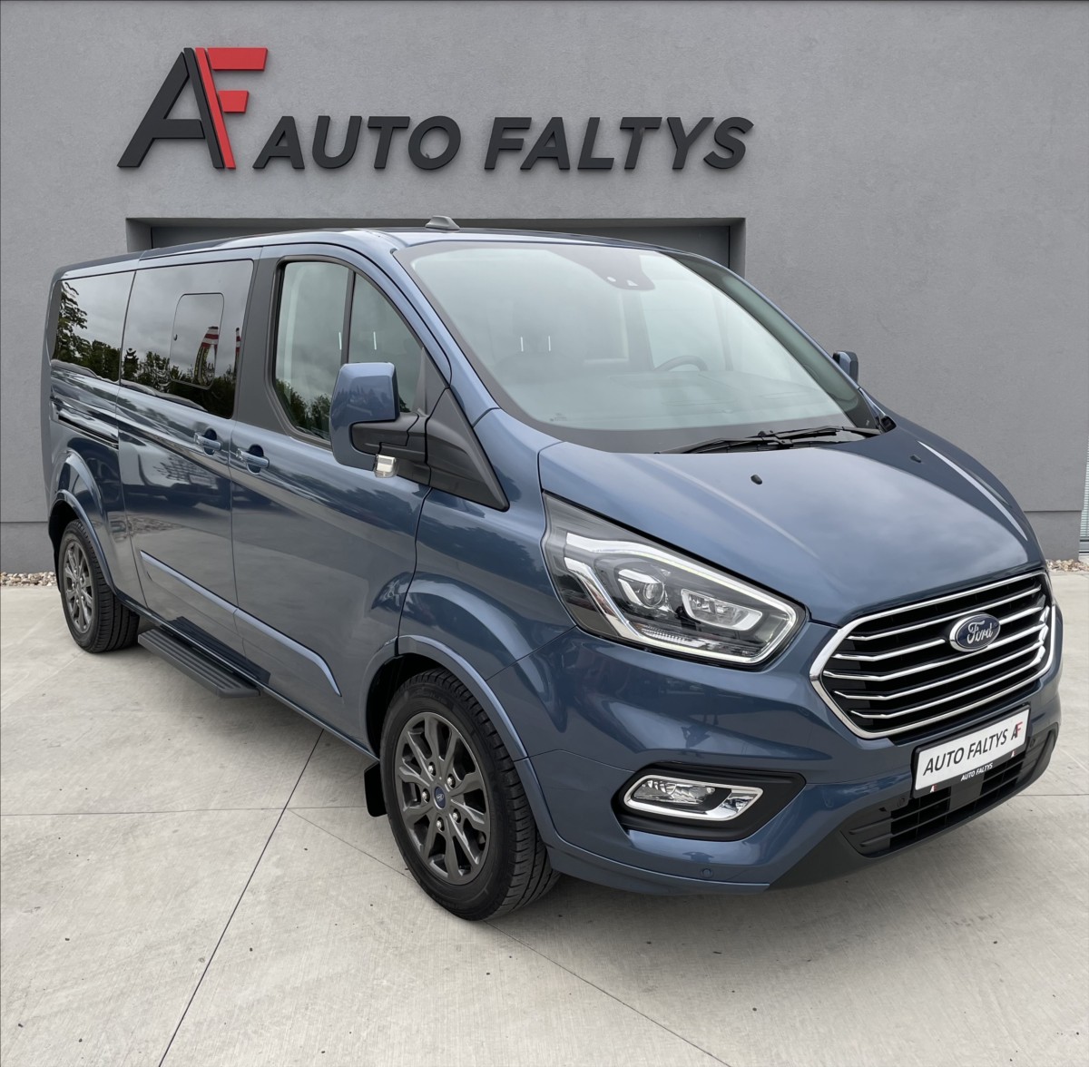 Ford Tourneo Custom