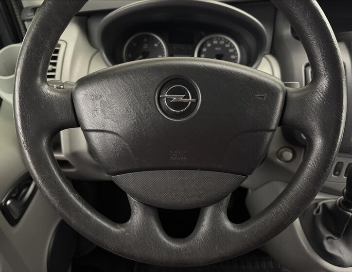 Opel Vivaro Kombi 2,0 l 84 kw