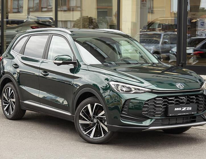 MG ZS 3