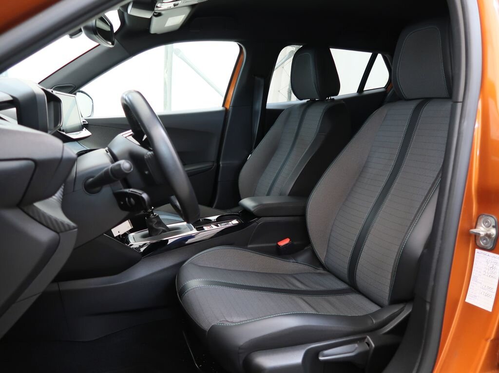 Peugeot 2008 SUV 1,2 l 74 kw