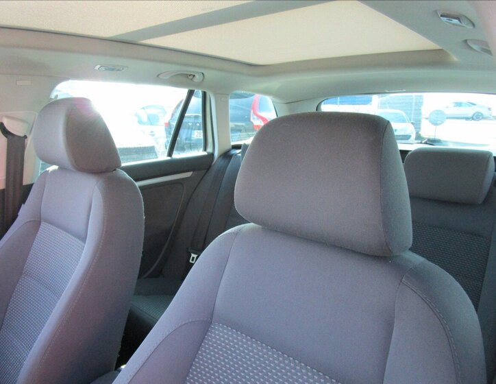 Volkswagen Golf Kombi 1,4 l 90 kw