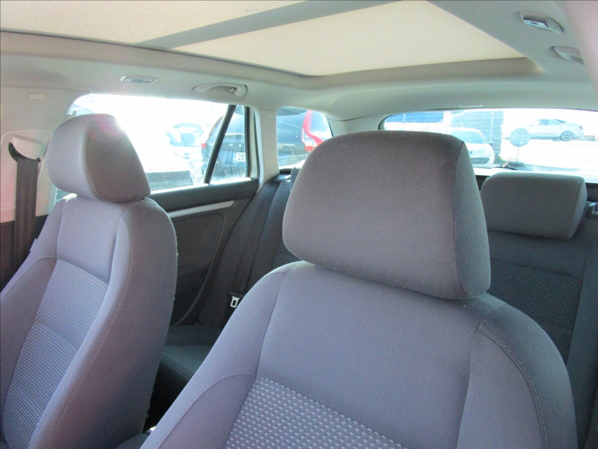 Volkswagen Golf Kombi 1,4 l 90 kw