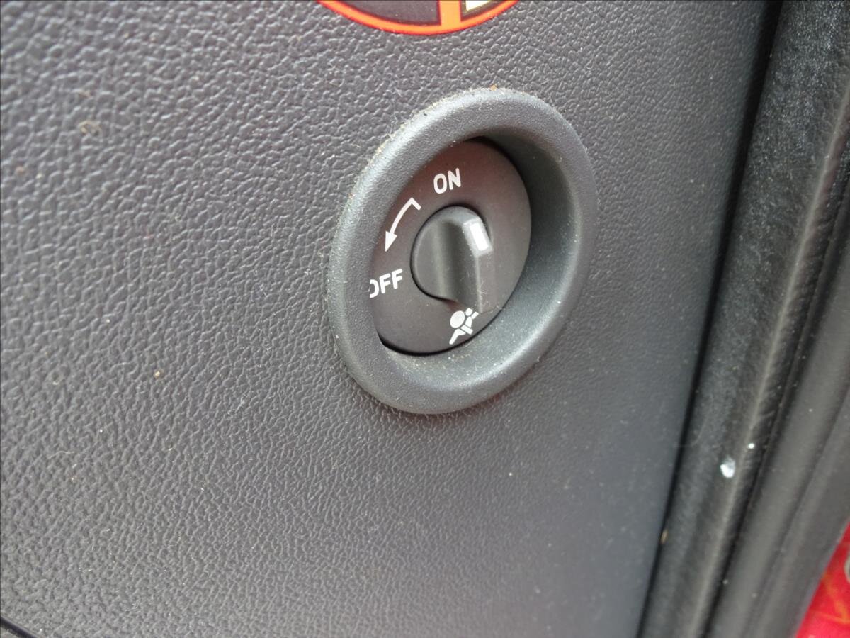 Dacia Sandero Hatchback 1,4 l 55 kw